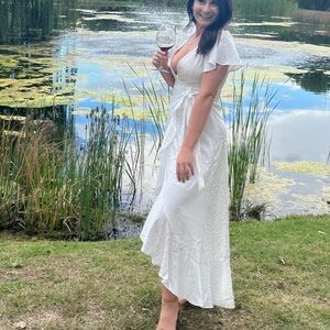 Altar’s State Dress